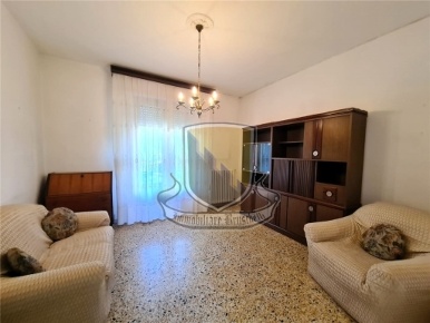 Foto Appartamento in SOVICILLE, Sovicille di 90 m² con 5 locali in vendita
