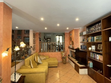 Foto Villa a schiera a San Miniato Ponte a Egola, Stibbio di 215 m²