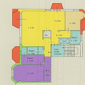 Foto Attico a Massa Marina di Massa Centro di 140 m² con 3 locali
