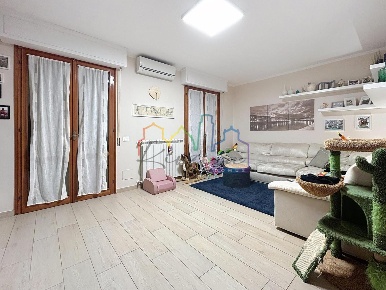 Foto Villa a schiera a Vecchiano Vecchiano Nodica di 130 m² con 5 locali