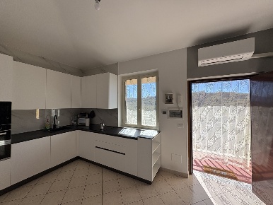 Foto Appartamento in via enrico toti 11, Fara in Sabina Talocci di 110 m²