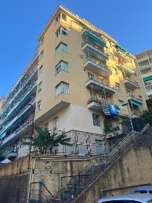 Foto Appartamento in Via Federico Donaver 7, Genova San Fruttuoso di 105 m²