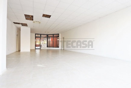Foto Ufficio in Via Battaglione sette comuni, Vicenza di 155 m² in affitto