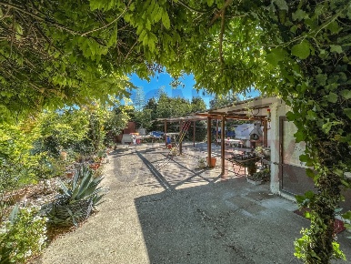 Foto Appartamento a Jesi Via Ancona di 70 m² con 4 locali in vendita