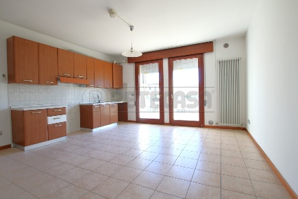 Foto Appartamento in Via Giovanni Falcone, Barbarano Mossano di 90 m²