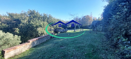 Foto Villa bifamiliare in Via della Valle Benedetta, Livorno Salviano