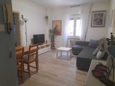 Foto Appartamento in piazza tre martiri, Rimini Centro Storico di 80 m²