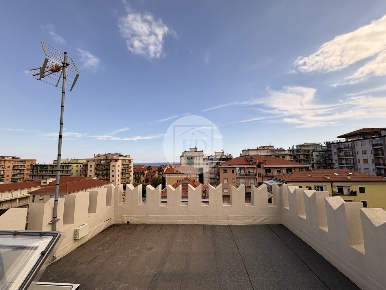 Foto Attico a Loano Centro di 70 m² con 3 locali in vendita