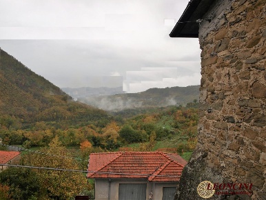 Foto Rustico in via iera, Bagnone Treschietto di 90 m² con 3 locali