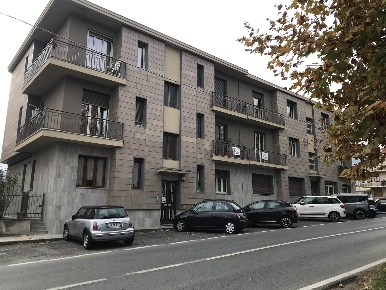 Foto Appartamento in Via Coazze 55, Giaveno Centro di 90 m² con 4 locali