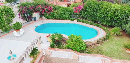 Foto Appartamento in Via Lewis Carroll, Palermo Cardillo di 190 m²