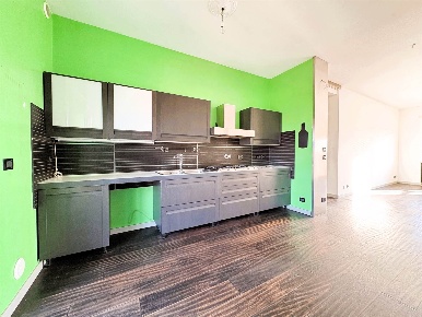 Foto Appartamento in Via Vittorio Emanuele 11, Chieri Centro Storico