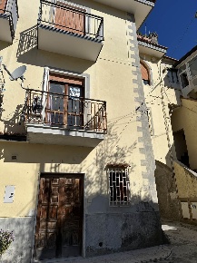 Foto Appartamento a Cava de' Tirreni Centro di 63 m² con 3 locali