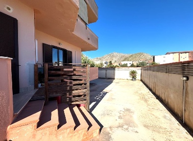 Foto Appartamento in via callas, Mondragone di 95 m² con 3 locali