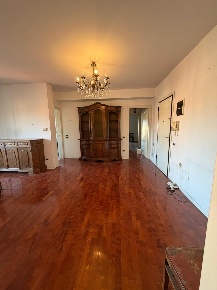 Foto Appartamento in VIA MASSARENTI, Bologna di 120 m² con 5 locali