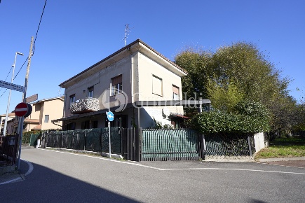 Foto Appartamento in Via Scarlatti 17, Paderno Dugnano Calderara di 118 m²