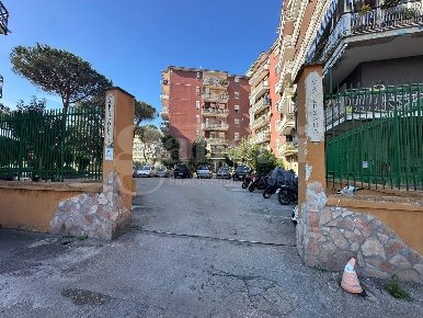 Foto Box in Poggio Vallesana, Marano di Napoli Centro di 60 m² in vendita