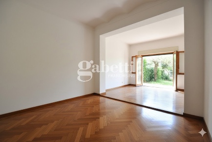 Foto Appartamento in Via Gherardo Silvani 1, Firenze Galluzzo di 182 m²