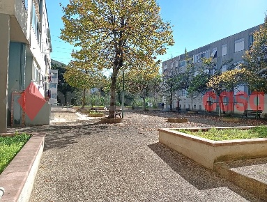 Foto Appartamento in Piazza Mamma Lucia 2, Salerno di 78 m² con 3 locali