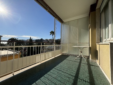 Foto Appartamento in Via Hope  7, Sanremo Corso degli Inglesi di 100 m²