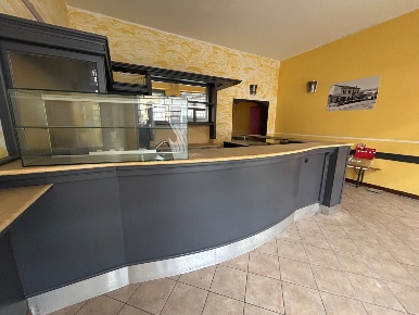 Foto Locale commerciale a Piacenza Via Taverna - Ospedale di 60 m²