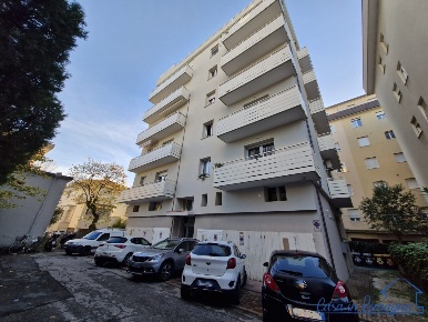 Foto Appartamento in viale cormons, Rimini Marina Centro di 131 m²