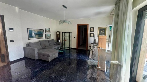 Foto Appartamento in Via San Marco, Monopoli di 100 m² con 4 locali