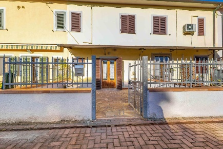 Foto Casa indipendente a Cascina Badia - Musigliano di 136 m² con 6 locali