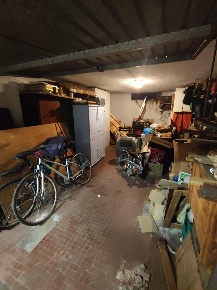 Foto Appartamento a Massa Centro di 130 m² con 5 locali in vendita