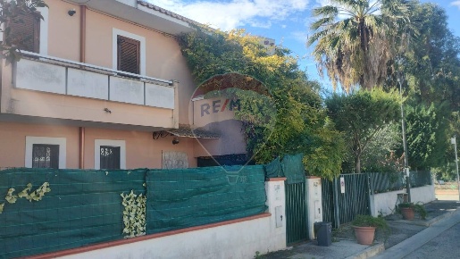 Foto Case semi ndipendenti a Margherita di Savoia Centro di 85 m²