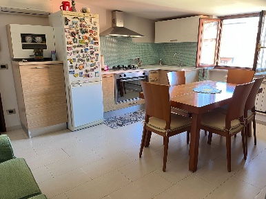 Foto Appartamento in Via Nino Bixio, Monterotondo Centro di 55 m²