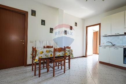 Foto Appartamento a Trezzano Rosa di 64 m² con 3 locali in vendita