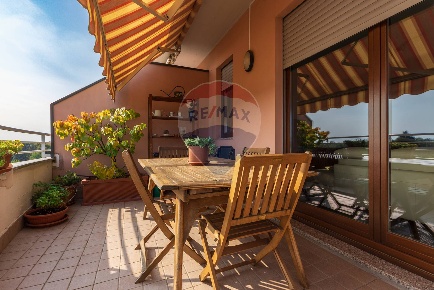 Foto Appartamento in VIA ALBA, Busto Arsizio Sant'Edoardo di 140 m²