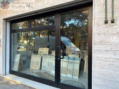 Foto Negozio in Via Ciardi, Venezia Cipressina di 55 m² in vendita