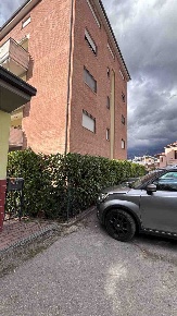 Foto Appartamento in -, Sulmona Centro di 90 m² con 5 locali in vendita