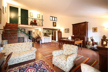 Foto Appartamento a Bientina Centro di 150 m² con 8 locali in vendita