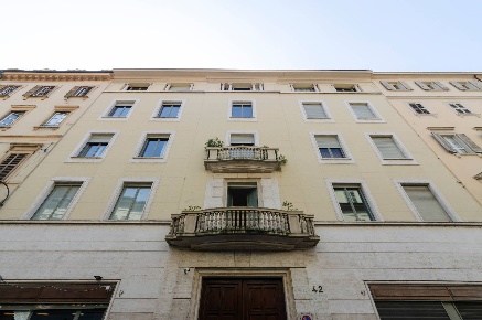 Foto Appartamento in Via Mazzini, Torino Via della Rocca di 120 m²