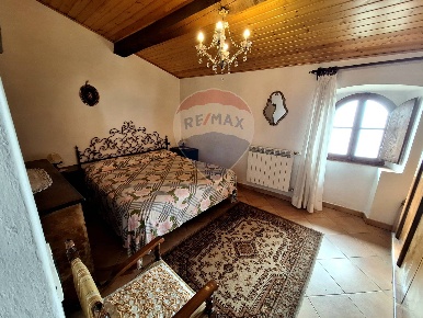 Foto Appartamento a Terranuova Bracciolini Penna di 132 m² con 8 locali