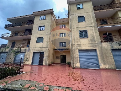 Foto Appartamento a Morcone Centro di 75 m² con 3 locali in vendita