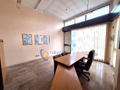 Foto Negozio in via Biagio Bellotti, Busto Arsizio Sacconago di 40 m²