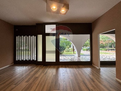 Foto Ufficio a Abano Terme Centro di 95 m² con 4 locali in vendita