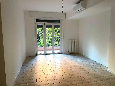 Foto Appartamento in Via Maestri Del Lavoro, Milano Niguarda di 78 m²