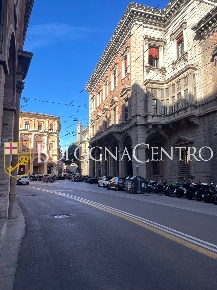 Foto Locale commerciale in Via Santo Stefano, Bologna Santo Stefano
