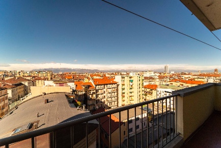 Foto Appartamento in corso Galileo Ferrraris, Torino Crocetta di 280 m²