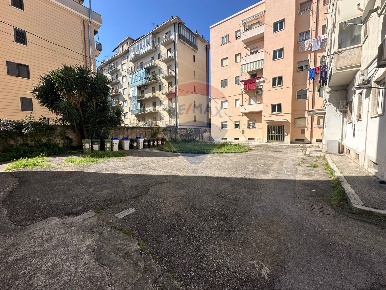 Foto Appartamento a Benevento Stazione Centrale di 105 m² con 3 locali