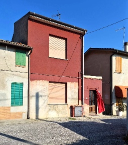 Foto Villa a schiera in Via Valle, Ferrara San Bartolomeo di 85 m²