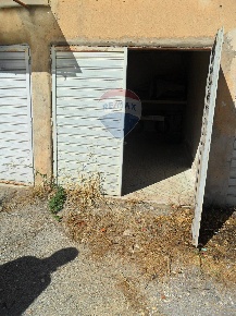 Foto Box in Via F. Paladini, Caltanissetta Centro di 11 m² con 1 locali