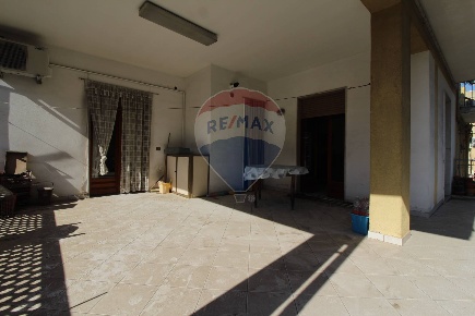 Foto Appartamento in Via San Nicolò, Misterbianco Centro di 179 m²