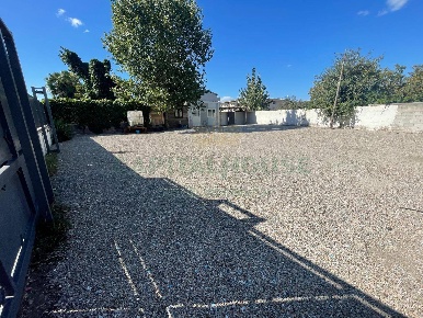 Foto Terreno agricolo a Castello di Cisterna di 500 m² in vendita