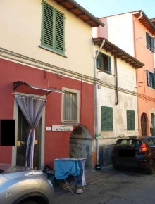 Foto Appartamento in Via Androne Navicellai, Vinci Centro di 47 m² all'asta